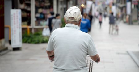 Polski Ład. PiS nie zachęci seniorów do dłuższej pracy bez pobierania emerytury