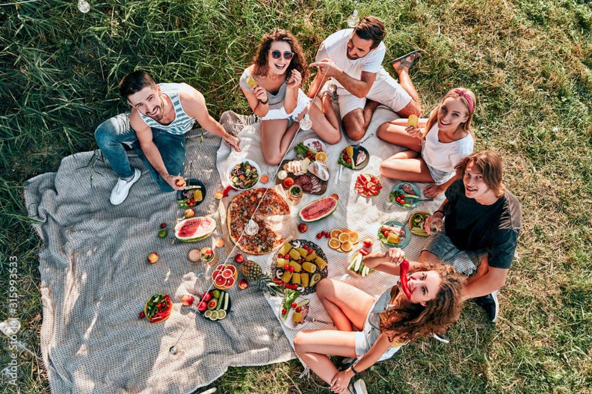 Piknik sąsiedzki z atrakcjami i impreza do północy. Przylasek Rusiecki się bawi