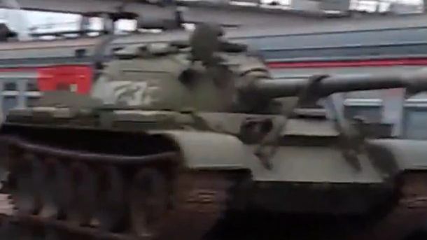 Pod Moskwą zauważono pociąg z czołgami