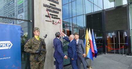 Katowicki dworzec ma patrona. To ważna postać dla regionu i Powstań Śląskich