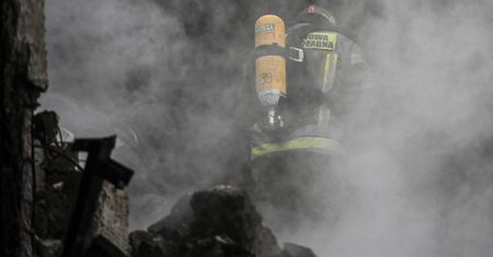 Jelenia Góra. Próbował zabić kilka osób. 35-latek trafił do aresztu
