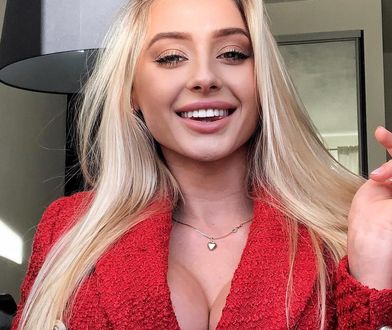 Była Kochanka w skąpym bikini. Kinga Zapadka wypina się na łące w górach