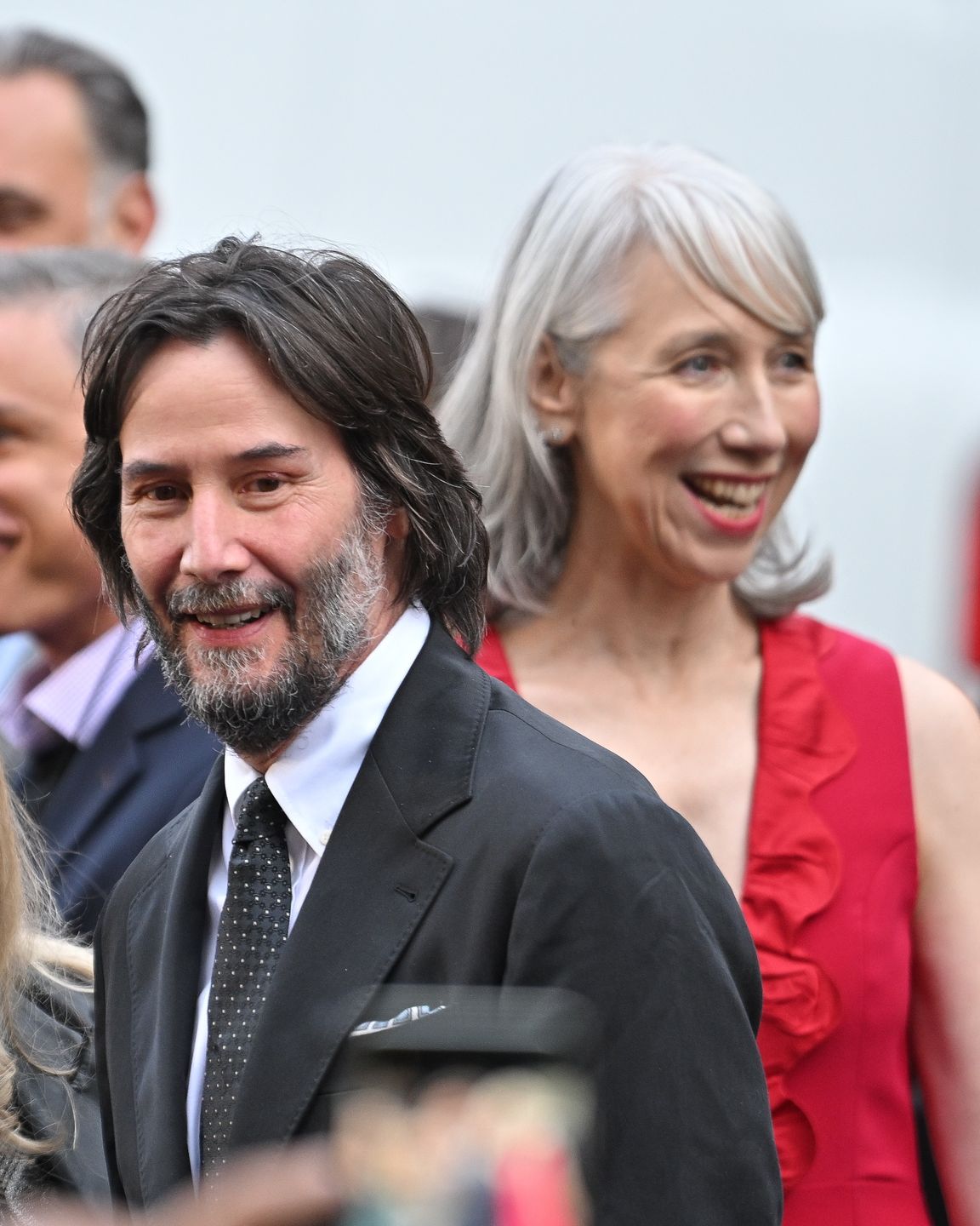 Keanu Reeves z ukochaną na premierze "Balleriny"