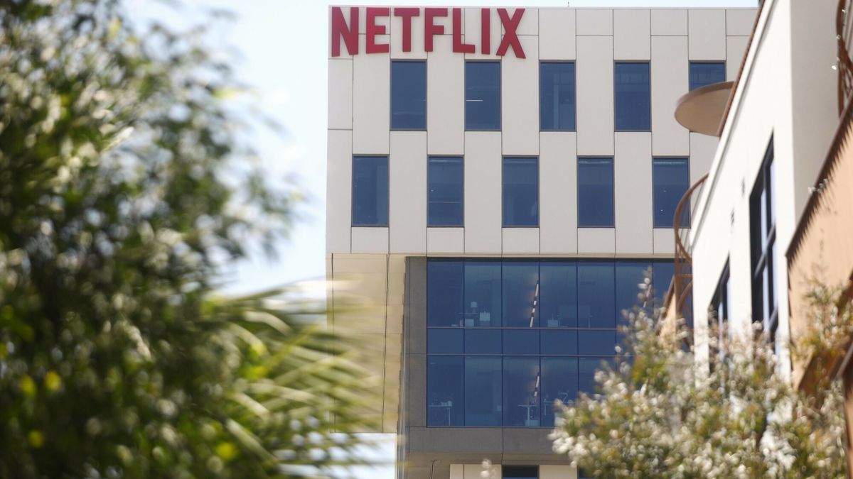 arch35
LOS ANGELES, CALIFORNIA - MAY 29: The Netflix logo is displayed at Netflix offices on Sunset Boulevard on May 29, 2019 in Los Angeles, California. Netflix chief content officer Ted Sarandos said the company will reconsider their 'entire investment' in Georgia if a strict new abortion law is not overturned in the state. According to state data, the film industry in Georgia contributed $2.7 billion in direct spending while supporting 92,000 local jobs.   Mario Tama/Getty Images/AFP
== FOR NEWSPAPERS, INTERNET, TELCOS & TELEVISION USE ONLY ==
MARIO TAMA