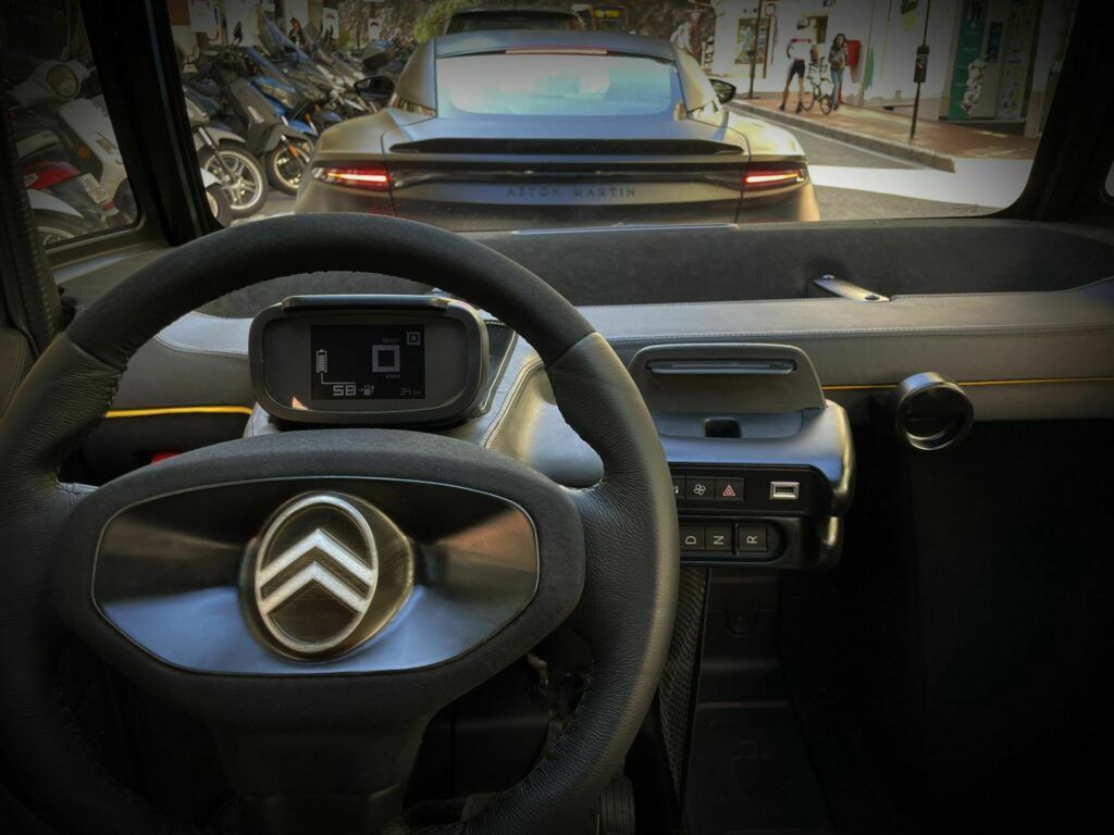 Citroën Ami Castagna Milano