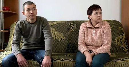 Dlatego zerwali kontakt. Szokujące wieści o mamie Jarusia z "Chłopaków"