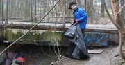 Kraków: Od dekady mieszkańcy sprzątają brzegi Dłubni. Jest co robić...