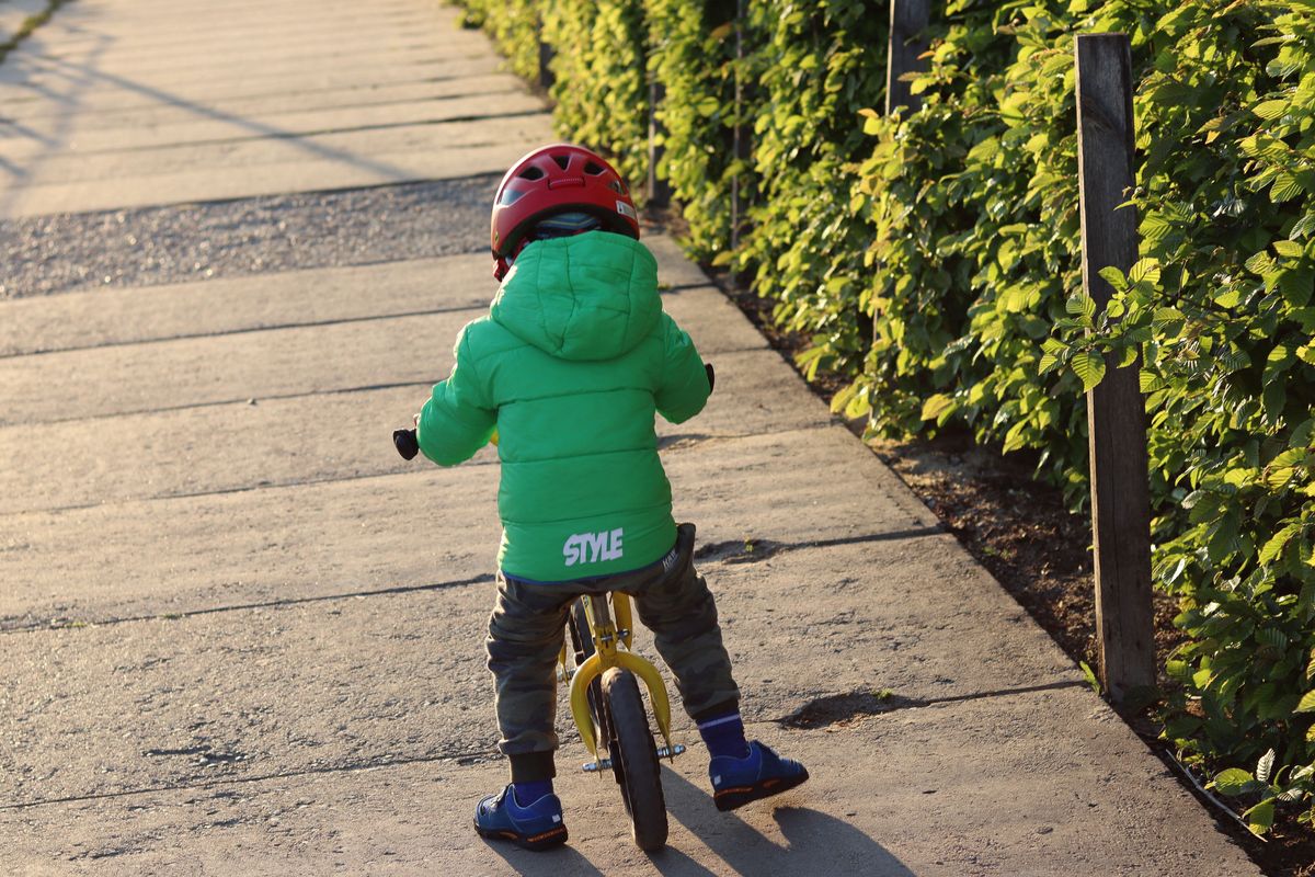 UOKIK przeprowadził testy rowerków, hulajnóg i pojazdów akumulatorowych dla dzieci