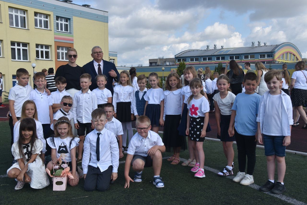 Blisko 800 uczniów z Głogowa rozpoczyna wakacje