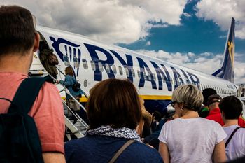 Na to podróżni czekali od dawna. Kluczowe zmiany Ryanaira w kwestii bagażu