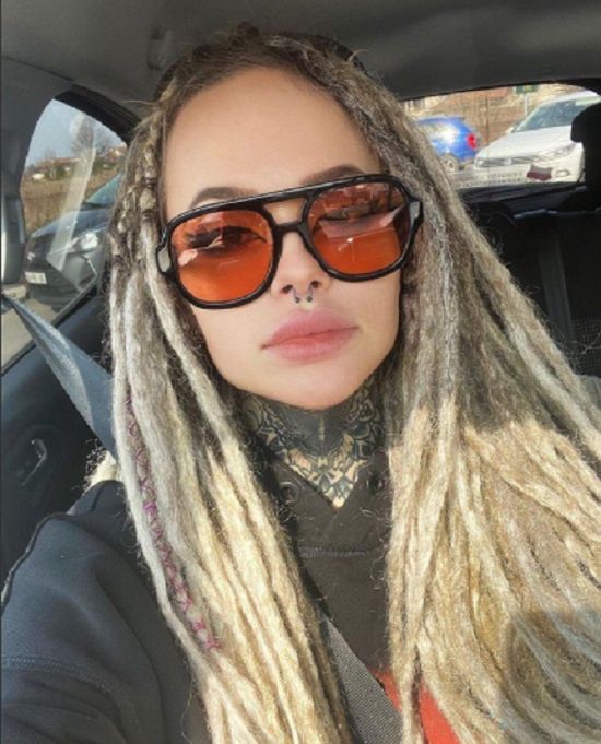 Monik Miller 