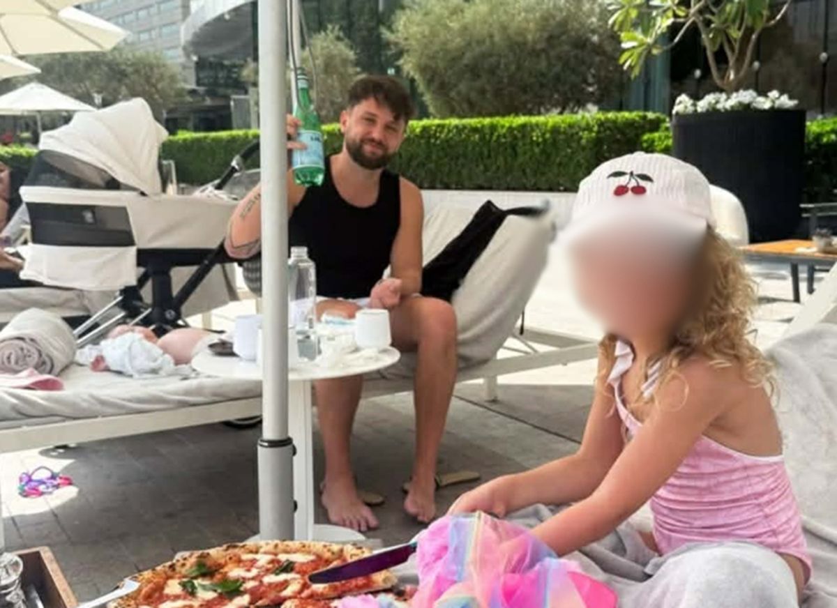 Andziaks i Luka w Dubaju. Poszli z Franco na leżaki. "Igranie z losem"