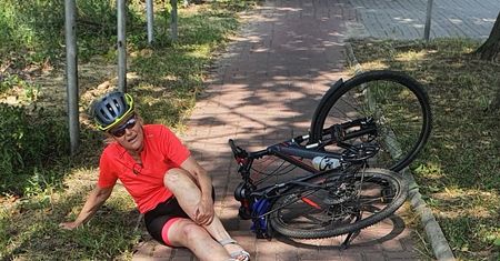 Radna PiS miała wypadek na rowerze. Internauci bezlitośni