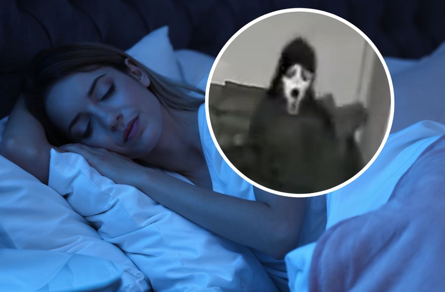 Gość w masce straszy ludzi