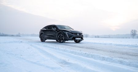 Test: Peugeot 408 Hybrid 145– mogło być tak pięknie