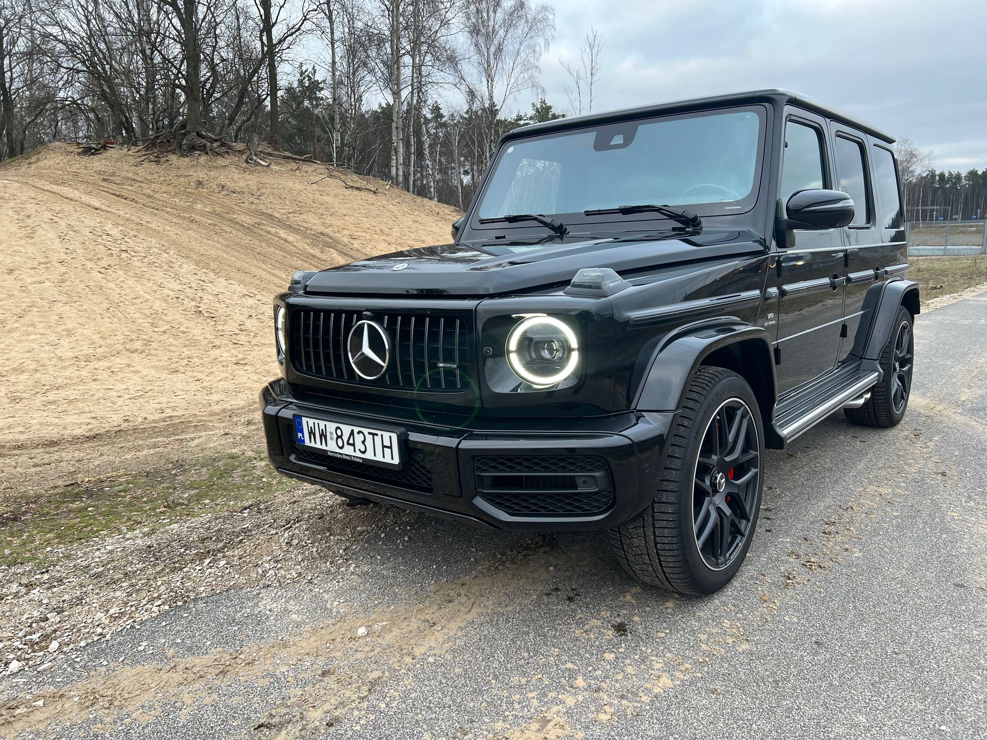 Kusiło, żeby sprawdzić terenowe właściwości Klasy G, ale jednak felg i lakieru szkoda