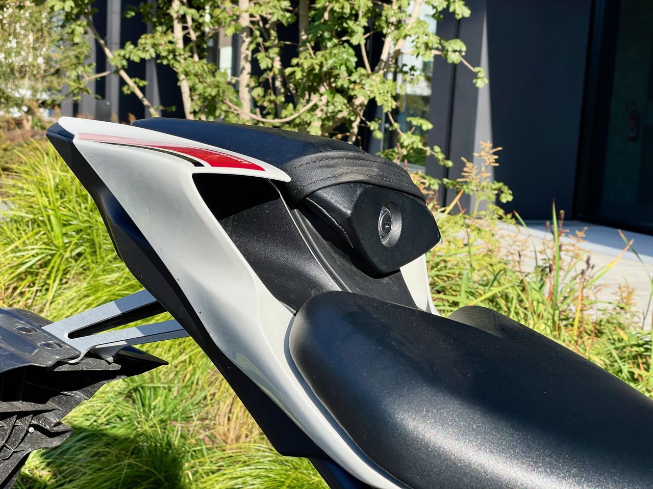 Yamaha R7