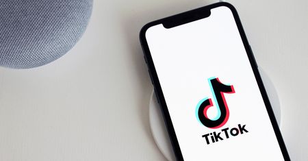 Kolejny kamień milowy. TiKTok bije rekordy dzięki koronawirusowi