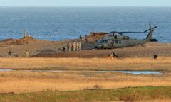 Media: USA przerzucają sprzęt do Wielkiej Brytanii. Możliwa operacja