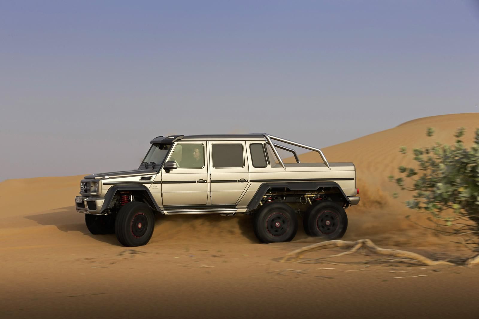 Mercedes-Benz G63 AMG 6x6 - terenowy potwór [galeria] 34