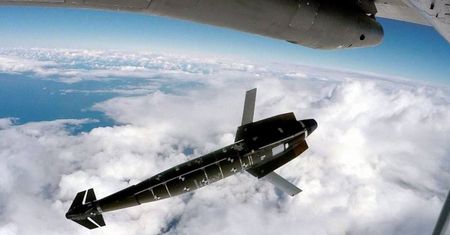 Kilkaset potężnych bomb trafi do Ukrainy. Są lepsze od amerykańskich JDAM