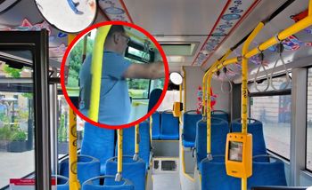 Ksenofobiczny atak w autobusie. Policja szuka sprawcy