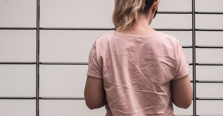 Ofensywa AliExpress w Polsce. Dostawa w dwa tygodnie i własne automaty na paczki