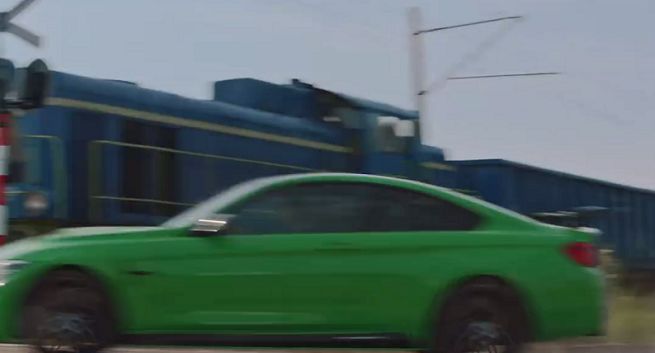 KER: spoty BMW M Town ze ścigającymi się samochodami mogą zachęcać do łamania przepisów (wideo)