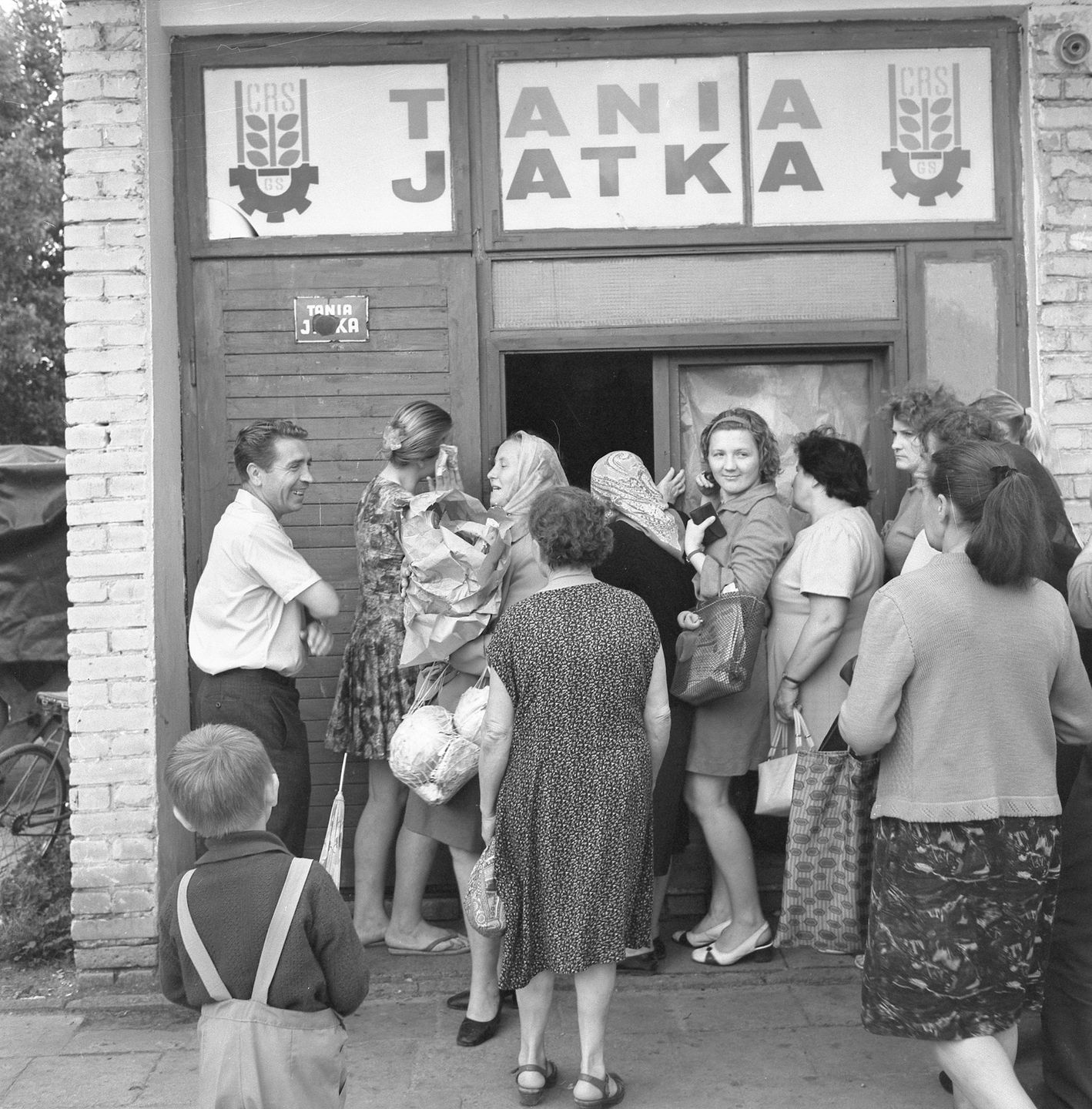 W Taniej Jatce można było kupić tanie, drugiego gatunku mięso