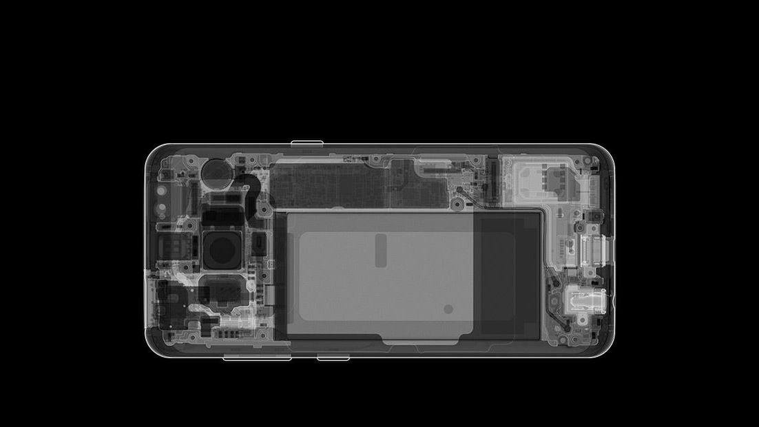 Galaxy S8 - czy łatwo go naprawić? 1