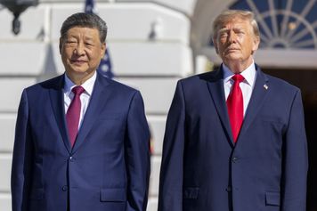 "New York Times": Chiny zyskują na ustępstwach Trumpa i grają na czas