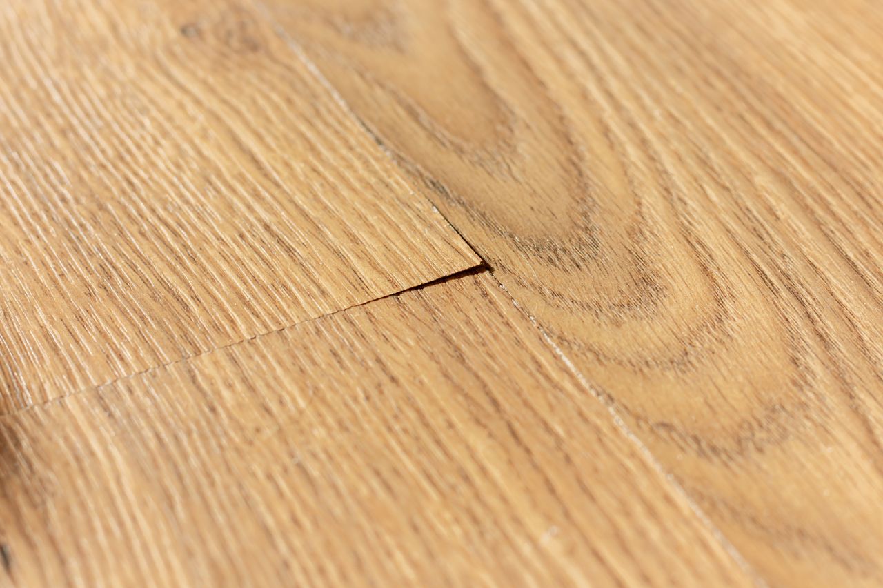 Bąble na podłodze? Ten trik uratuje twoje panele