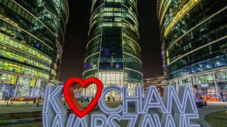 Warszawa. W walentynki łatwo wyznać swoje uczucia. Także do miasta