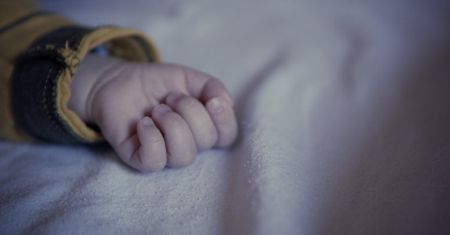 Tragiczne odkrycie w Kaliszu. Dwie osoby usłyszały zarzuty