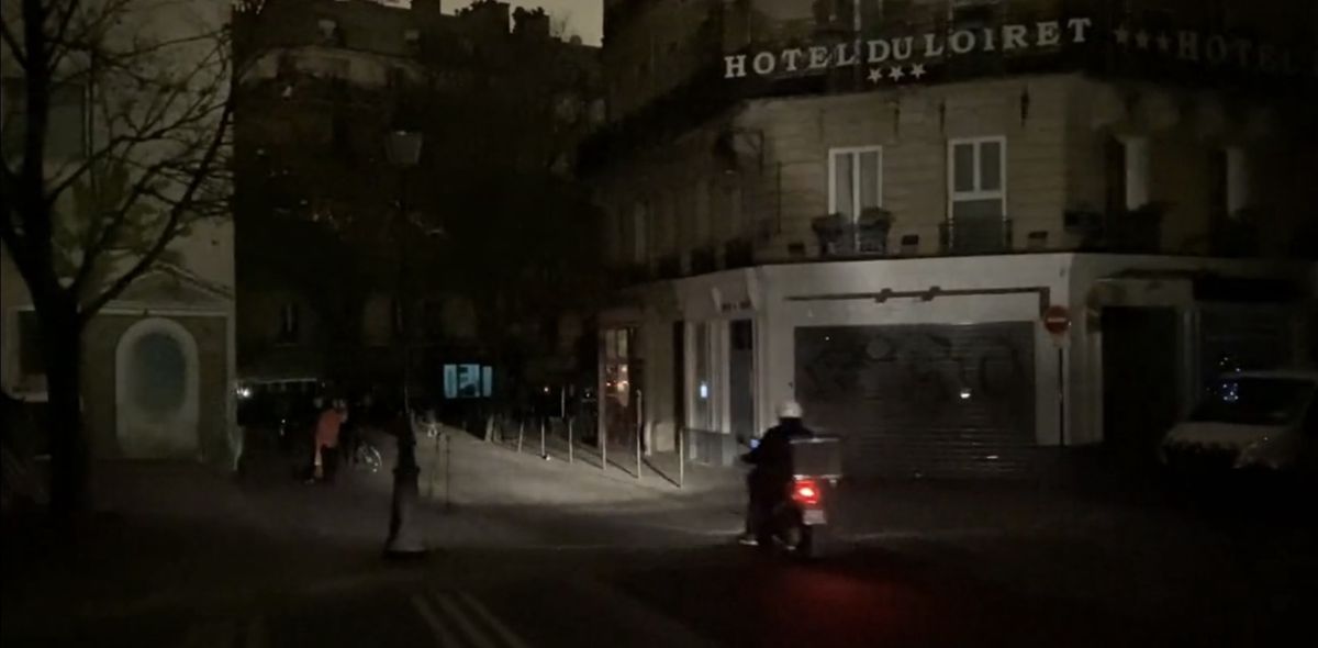 Blackout w Paryżu. Setki tysięcy odbiorców bez prądu