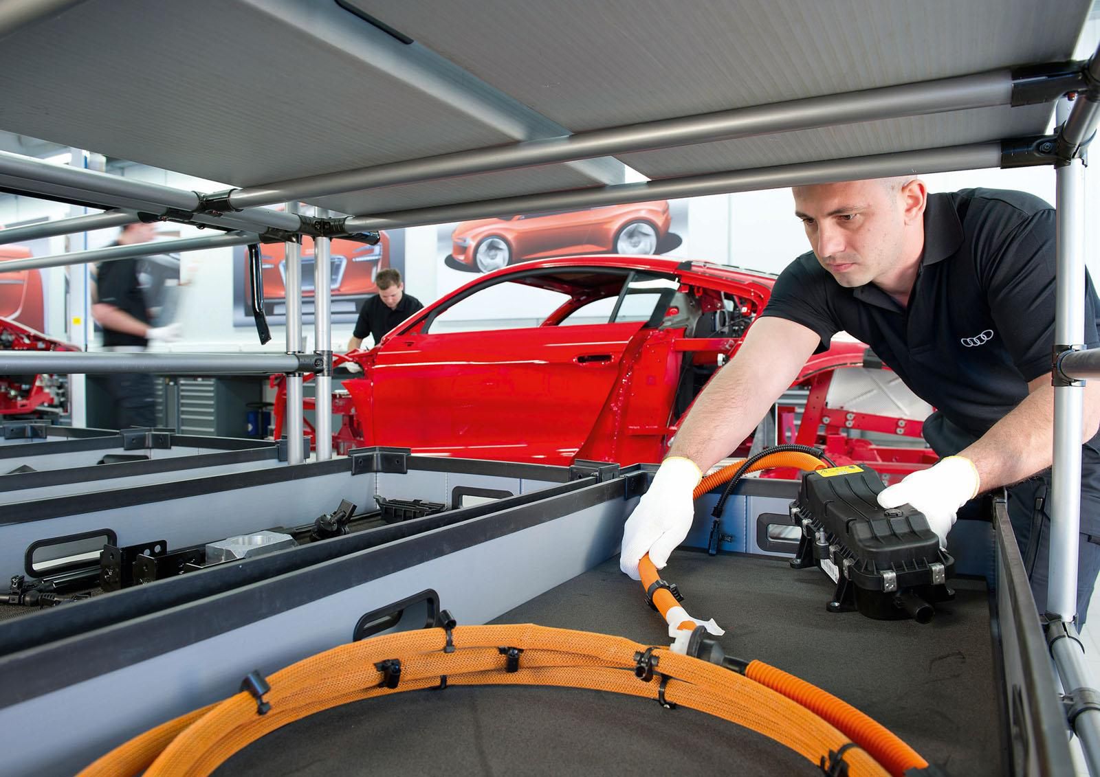 Audi R8 e-tron - niespełnione elektryczne marzenie [galeria] 4