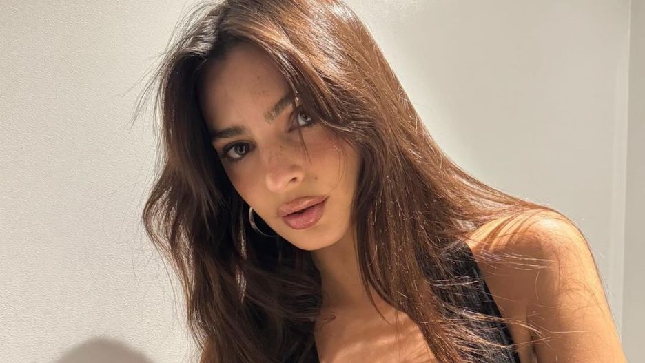 Emily Ratajkowski została sfotografowana w letniej stylizacji 