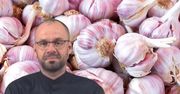 Lekarz radzi jeść dwa ząbki czosnku dziennie. Niebywałe, jak działają na organizm