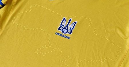 Euro 2020. Kontrowersje z koszulkami Ukrainców. Zdarzenie nabrało wydźwięku politycznego