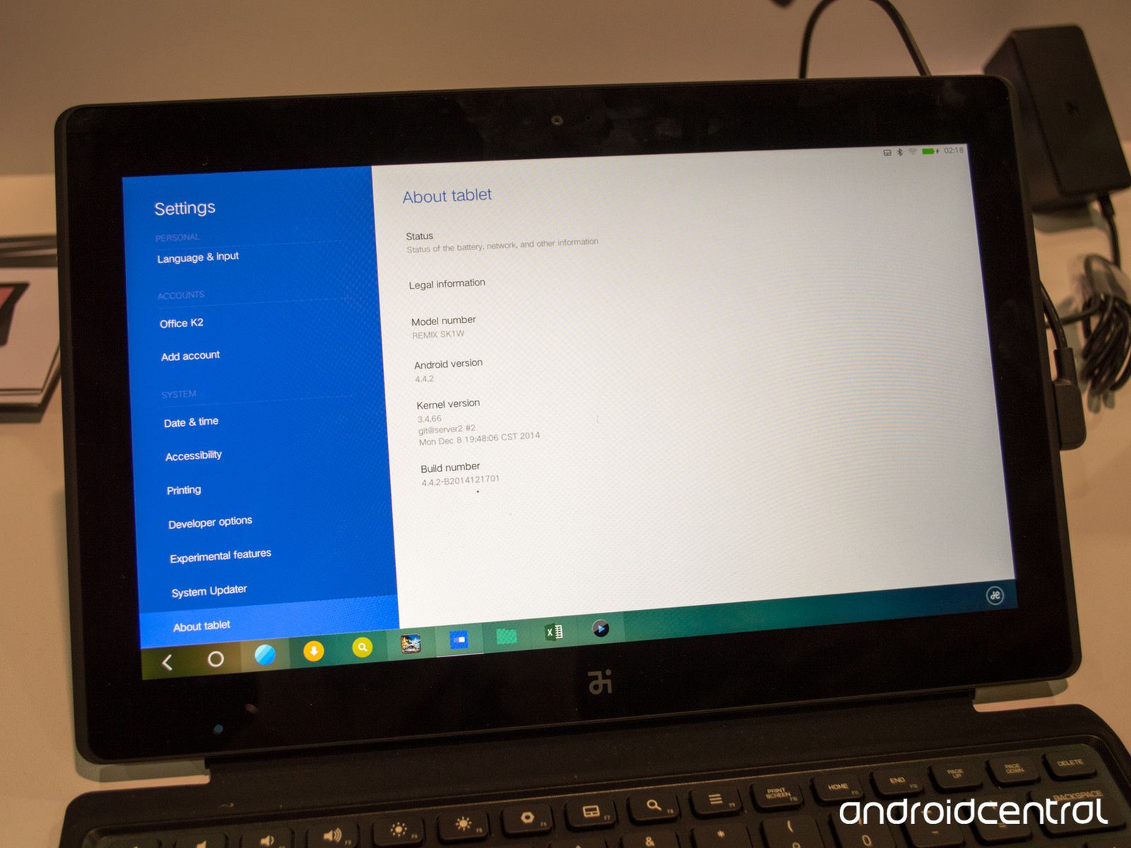 Jide Ultra Remix to tablet z Androidem wyglądający jak Surface Pro 3 9