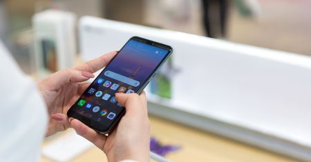 Huawei chce zdominować rynek. W przyszłym roku sprzeda więcej smartfonów niż Apple