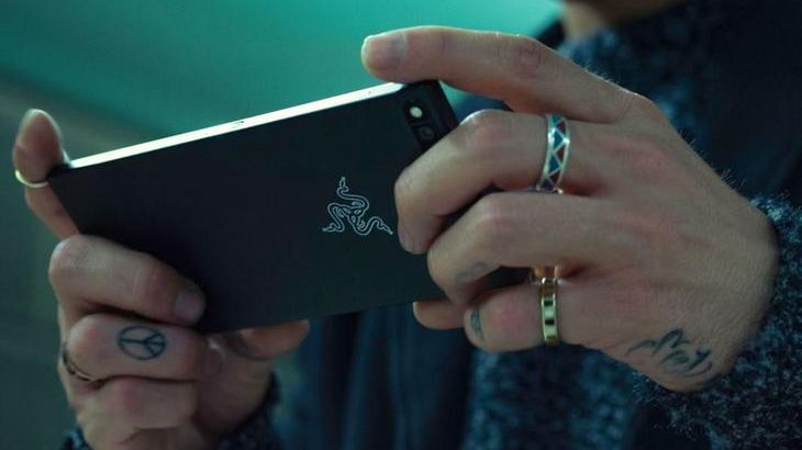 #wSkrócie: Razer Phone 2 na zdjęciach, Google Pixel 3 XL na wideo i Xiaomi LEX 1