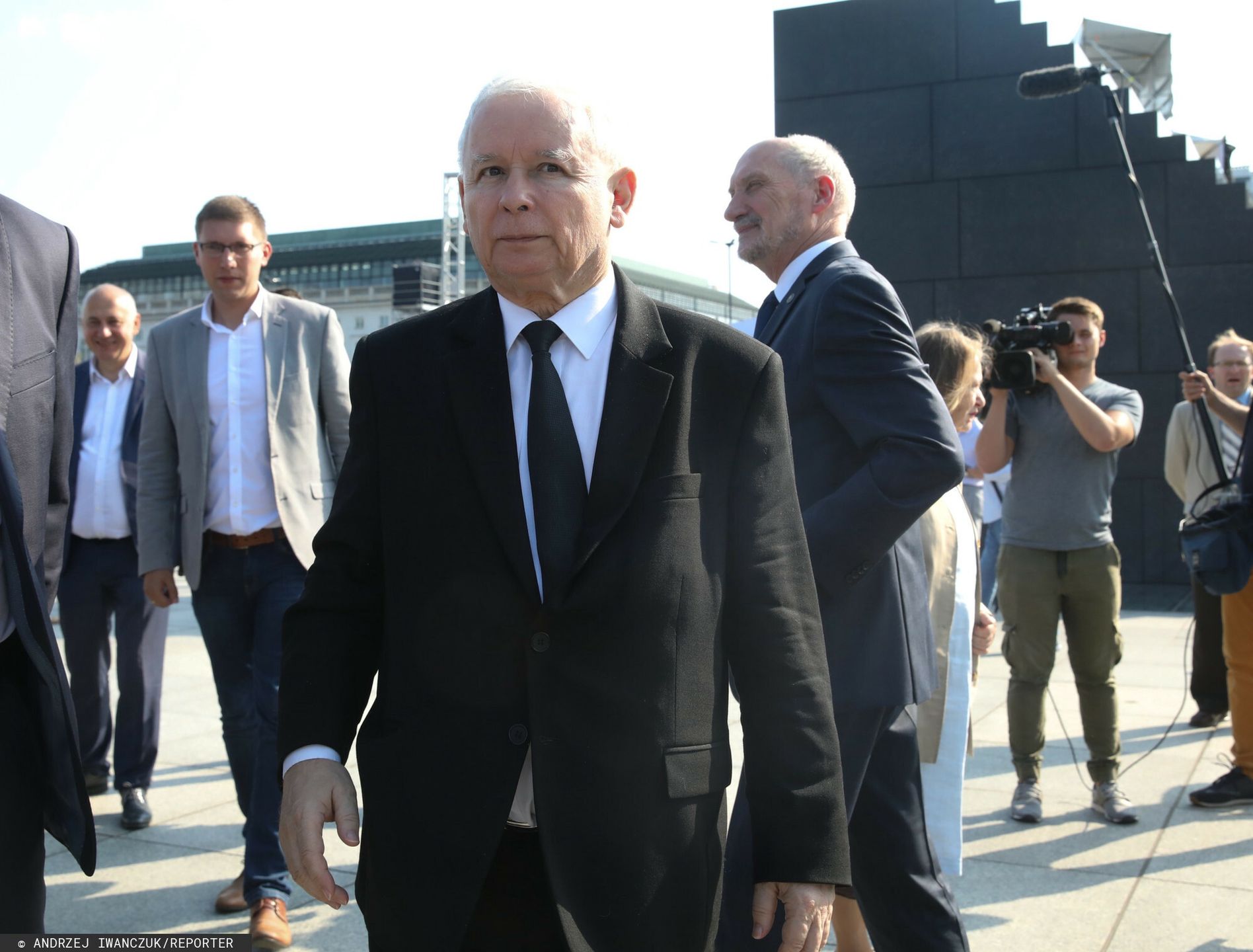 100. miesi?cznica katastrofy smole?skiej
10.08.2018 Warszawa Obchody 100 miesiecznicy katastrofy smolenskiej N/z Jaroslaw Kaczynski Antoni Macierewicz    Fot. Andrzej Iwanczuk/REPORTER
Andrzej Iwanczuk/REPORTER