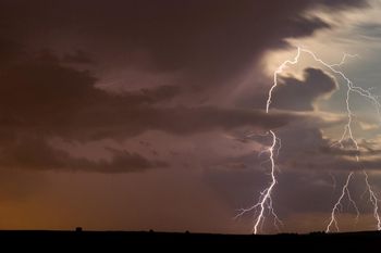 Wielkopolska: Będzie groźnie. Jest ostrzeżenie IMGW przed burzami