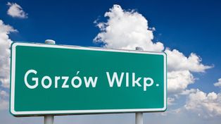 Gorzów Wielkopolski: Wreszcie wita, a nie odstrasza. Napis po liftingu