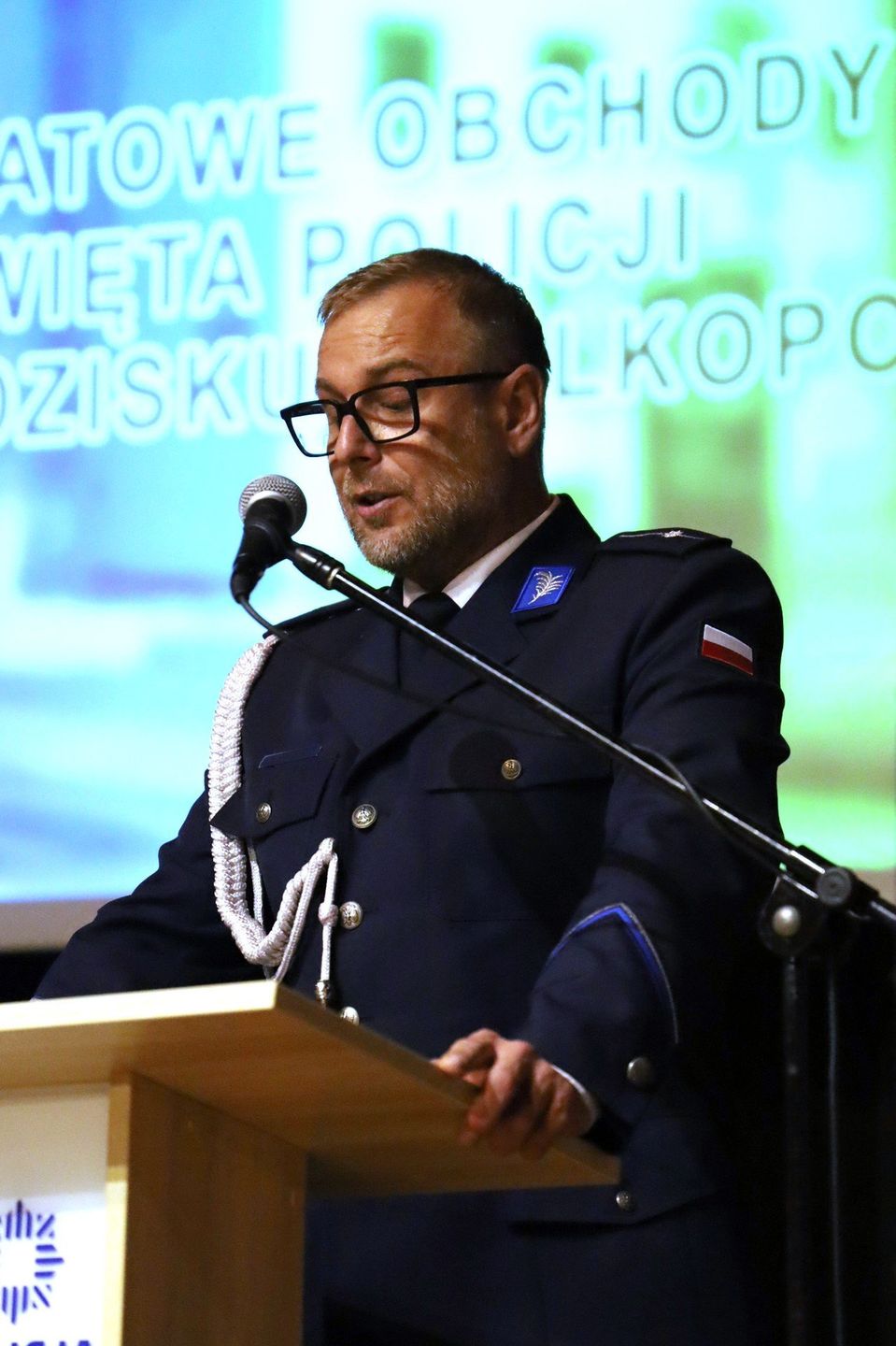 Święto Policji w Grodzisku Wielkopolskim. Wręczono odznaczenia i awanse zawodowe