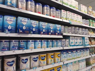Wielki wzrost cen mleka i pieluszek. "Takiej różnicy jeszcze nie mieliśmy"