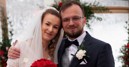 Kornelia i Marek ze "Ślubu od pierwszego wejrzenia" uporali się z mamą? Uczestnik show TVN zdradził, jak jest