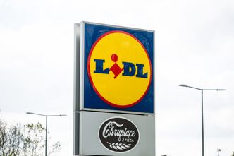 Lidl otwiera sklepy w niedziele. Będzie placówką pocztową