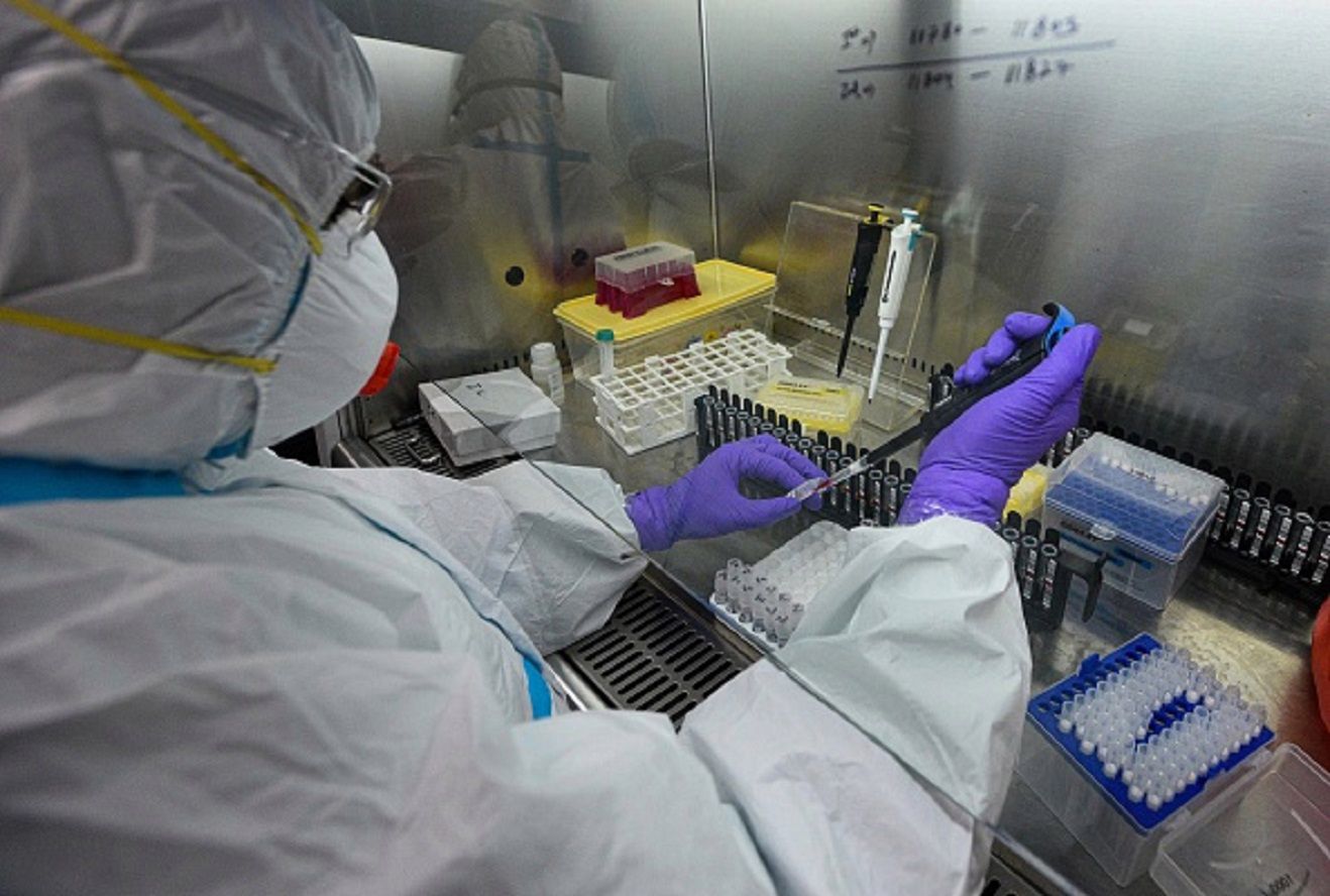 Koronawirus może powodować trwałe uszkodzenia wątroby